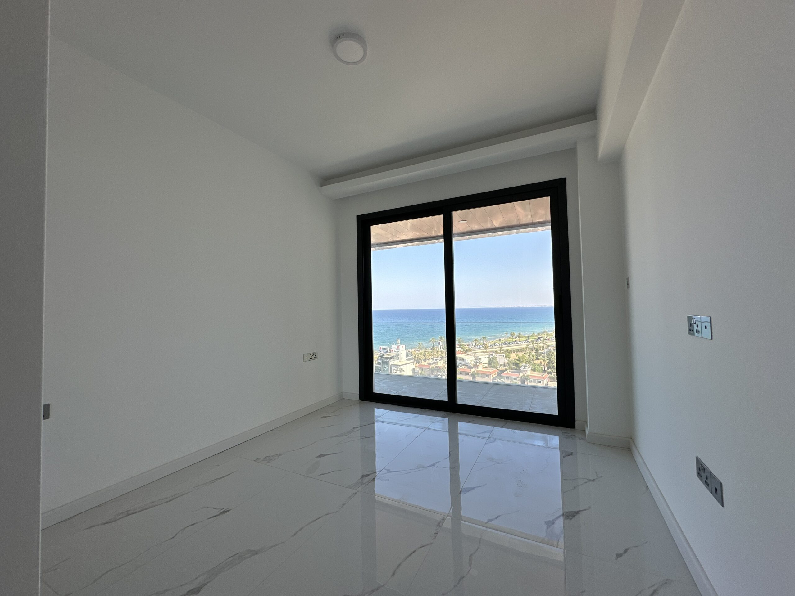 2 ROOM PENTHOUSE Panorama Long Beach RESALE (365000 £) Residential ...